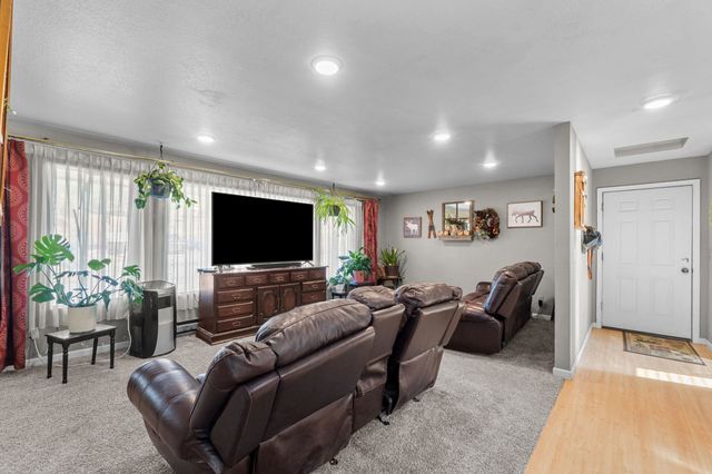 1071 Slide Creek Rd, Colville, WA 99114