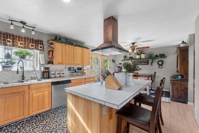 1071 Slide Creek Rd, Colville, WA 99114