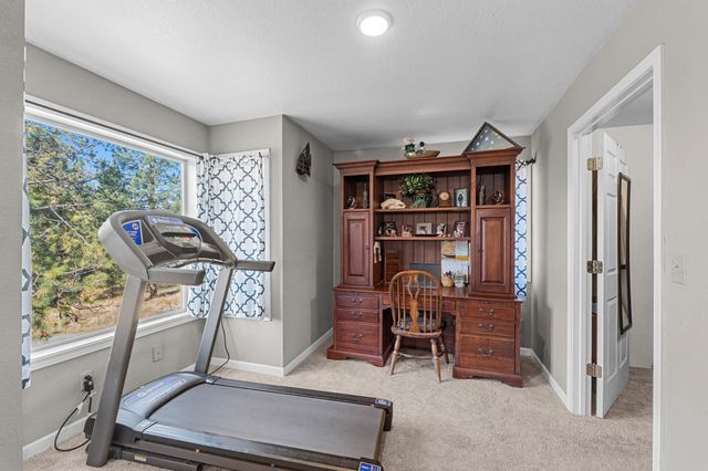 1071 Slide Creek Rd, Colville, WA 99114