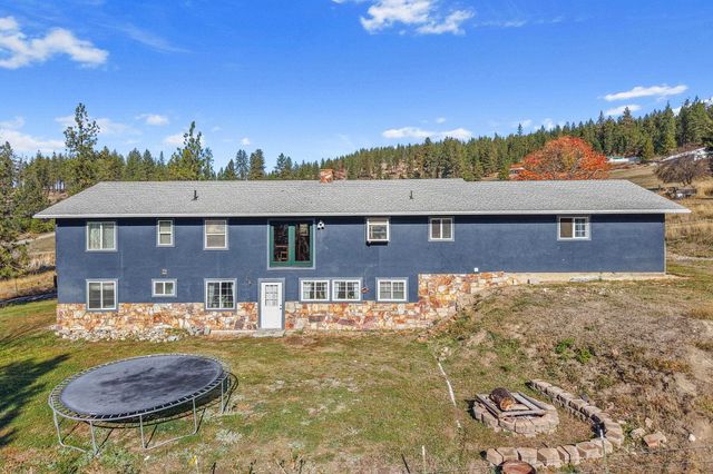 1071 Slide Creek Rd, Colville, WA 99114