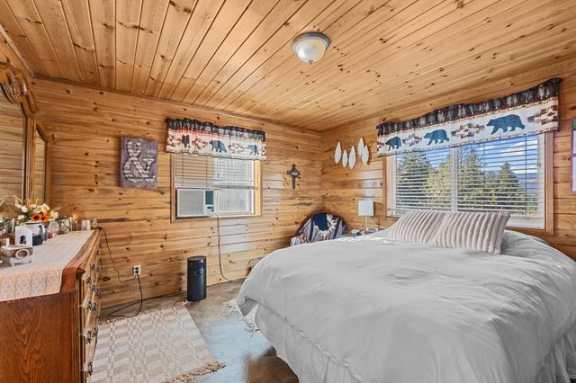 1071 Slide Creek Rd, Colville, WA 99114