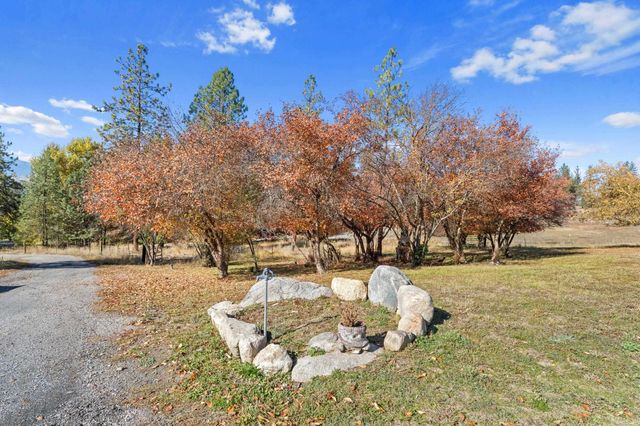 1071 Slide Creek Rd, Colville, WA 99114