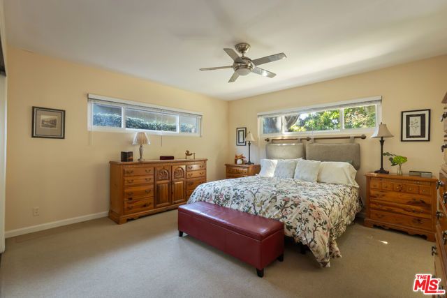 16750 Valerio Street, Los Angeles, CA 91406