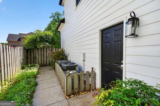 4978 Day Lily Way NW, Acworth, GA 30102