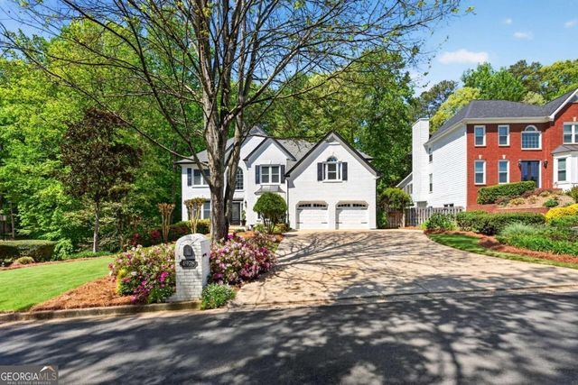 4978 Day Lily Way NW, Acworth, GA 30102