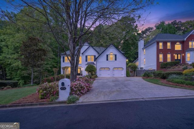 4978 Day Lily Way NW, Acworth, GA 30102