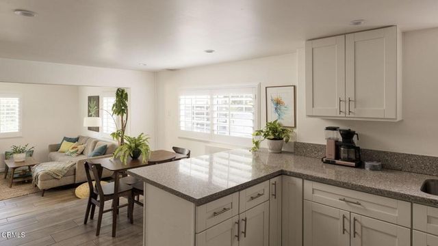 6042 Delphi Street, Los Angeles, CA 90042