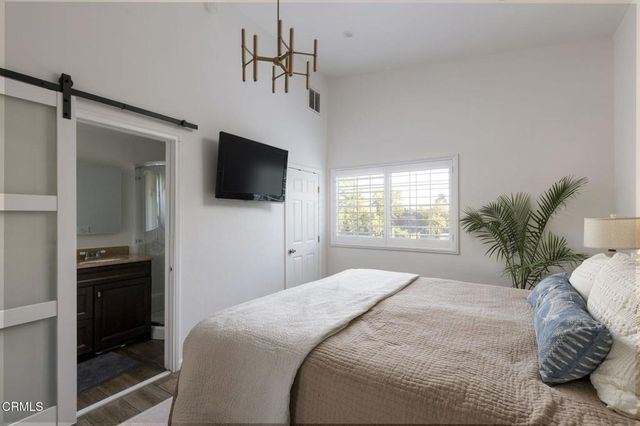 6042 Delphi Street, Los Angeles, CA 90042