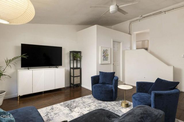 6042 Delphi Street, Los Angeles, CA 90042