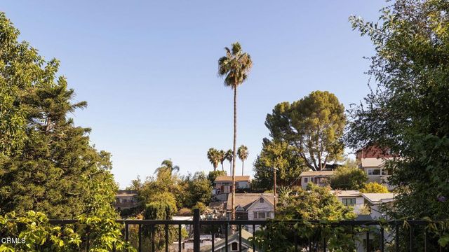 6042 Delphi Street, Los Angeles, CA 90042