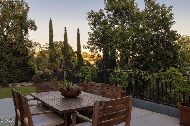 6042 Delphi Street, Los Angeles, CA 90042