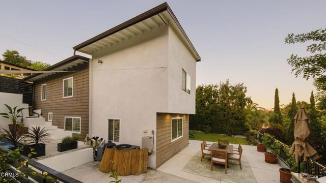 6042 Delphi Street, Los Angeles, CA 90042