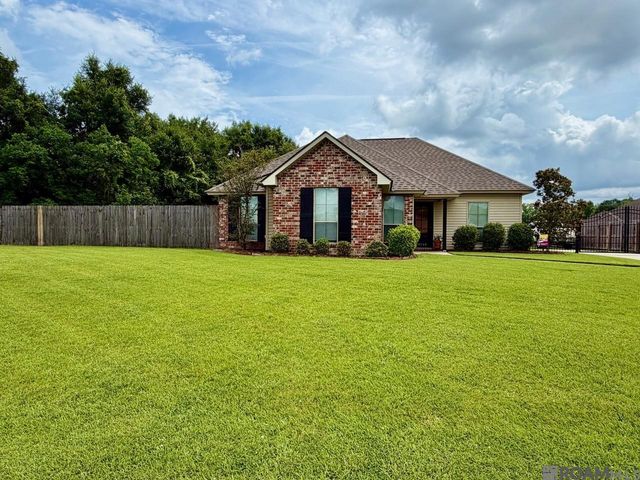 38548 East Court, Prairieville, LA 70769