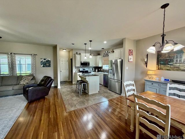 38548 East Court, Prairieville, LA 70769