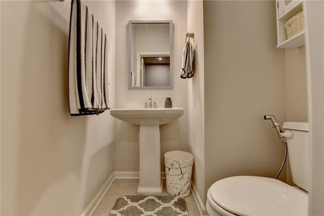 682 Smokey Quartz Way, Kennesaw, GA 30144