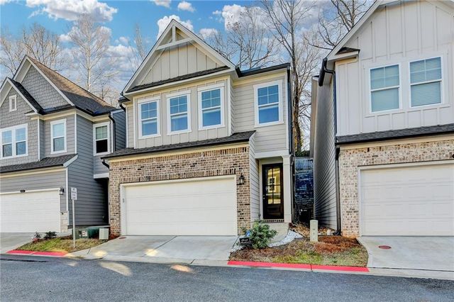 682 Smokey Quartz Way, Kennesaw, GA 30144