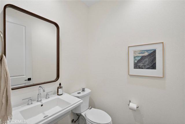 221 Medano, Rancho Mission Viejo, CA 92694