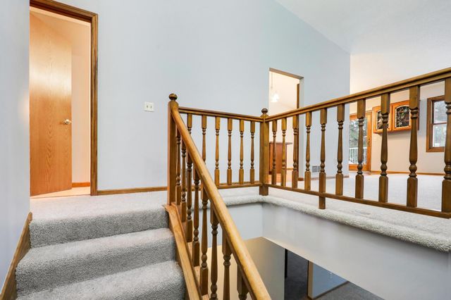 4228 Boulder Ridge Point, Eagan, MN 55122