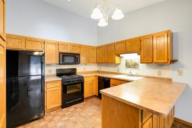 4228 Boulder Ridge Point, Eagan, MN 55122