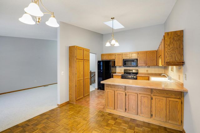 4228 Boulder Ridge Point, Eagan, MN 55122