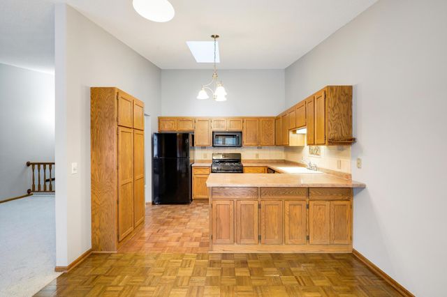 4228 Boulder Ridge Point, Eagan, MN 55122