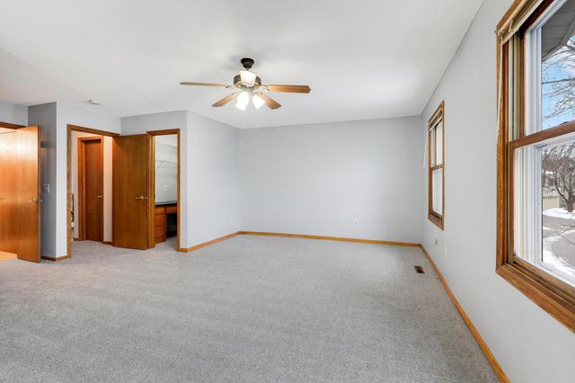 4228 Boulder Ridge Point, Eagan, MN 55122