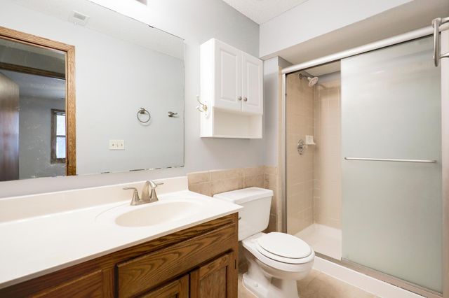 4228 Boulder Ridge Point, Eagan, MN 55122