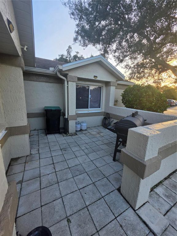 Image 20 of property listing at 13325 LAVER LANE, Orlando, FL 32824