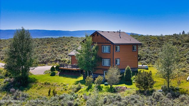 9561 MOUNTAIN VIEW Drive, Tetonia, ID 83452