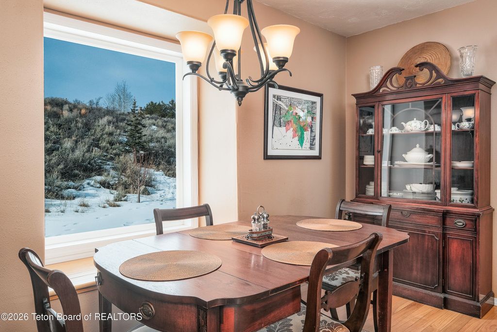 9561 MOUNTAIN VIEW Drive, Tetonia, ID 83452 photo 15