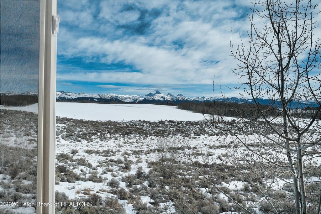 9561 MOUNTAIN VIEW Drive, Tetonia, ID 83452 photo 21