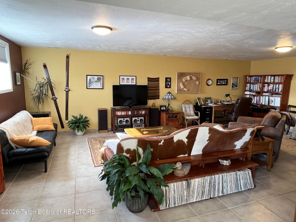 9561 MOUNTAIN VIEW Drive, Tetonia, ID 83452 photo 29