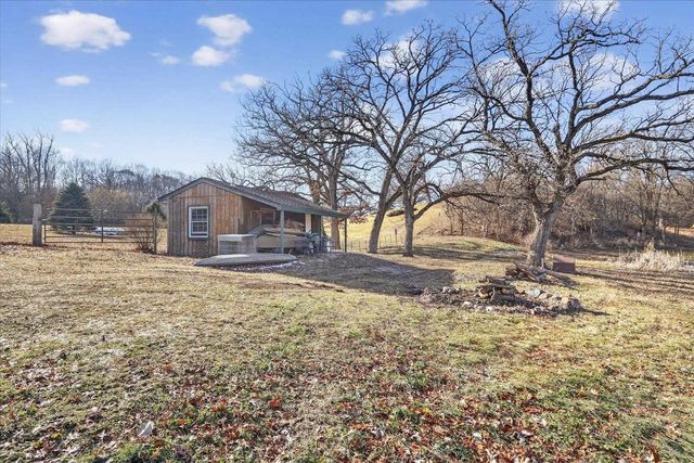 8801 N Serns Road, Milton, WI 53563