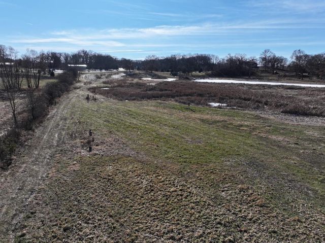 8801 N Serns Road, Milton, WI 53563