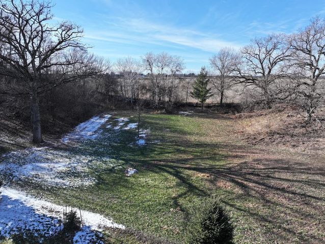 8801 N Serns Road, Milton, WI 53563