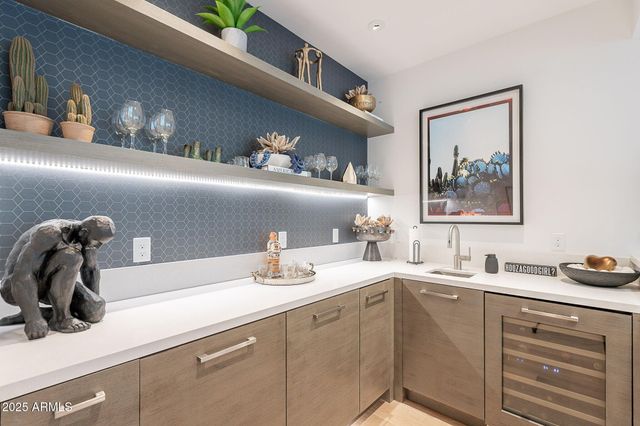 6142 E ALTA HACIENDA Drive, Scottsdale, AZ 85251