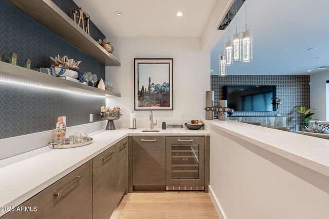 6142 E ALTA HACIENDA Drive, Scottsdale, AZ 85251