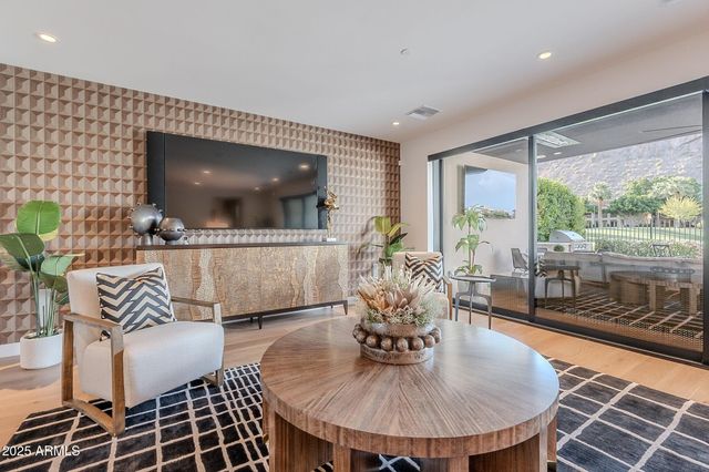 6142 E ALTA HACIENDA Drive, Scottsdale, AZ 85251