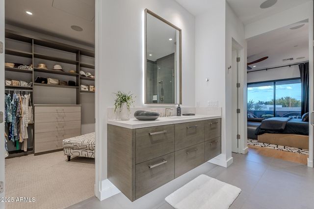 6142 E ALTA HACIENDA Drive, Scottsdale, AZ 85251