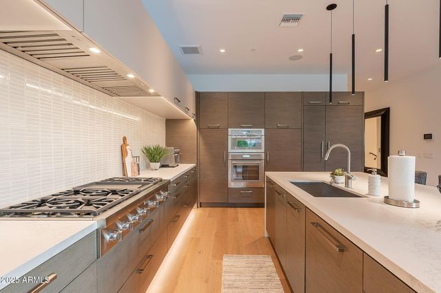 6142 E ALTA HACIENDA Drive, Scottsdale, AZ 85251