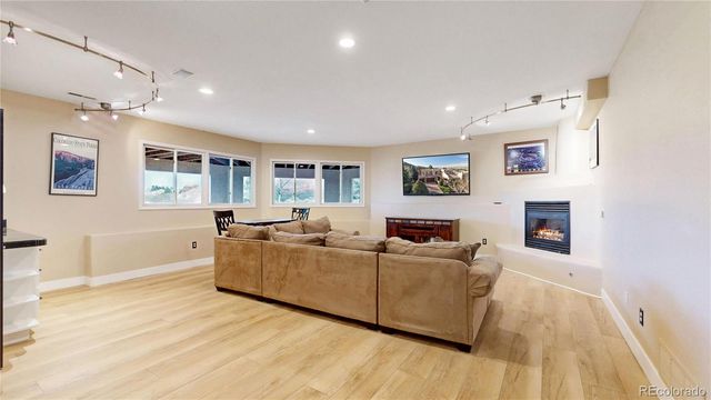 6324 Willow Broom Trail, Littleton, CO 80125