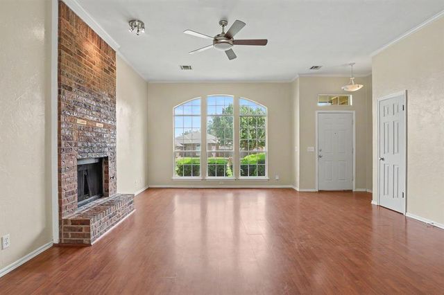 904 Pruett Drive, Edmond, OK 73003
