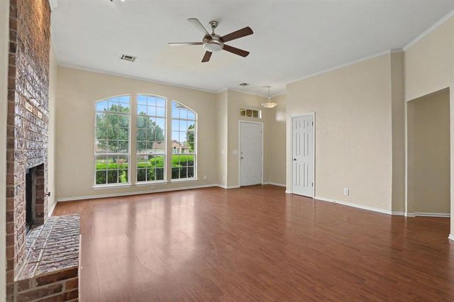 904 Pruett Drive, Edmond, OK 73003