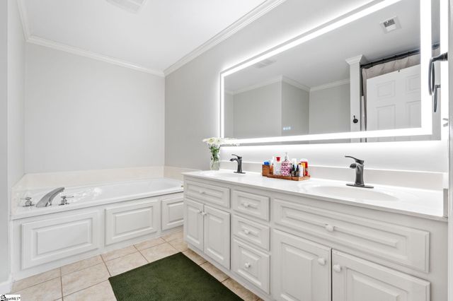 9 Black Knob Court, Greenville, SC 29609