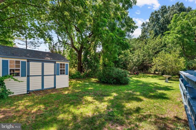 4 STEVEN DR, Voorhees, NJ 08043