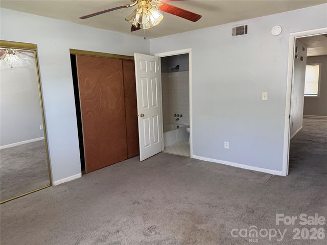 9123 Spyglass Place I, Charlotte, NC 28214
