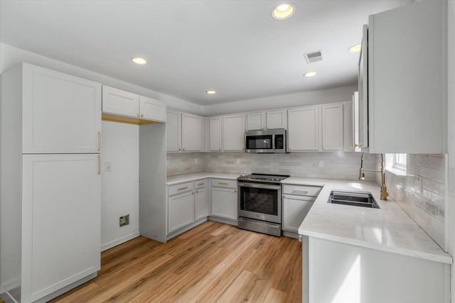1344 Palm Cove Drive, Charleston, SC 29492