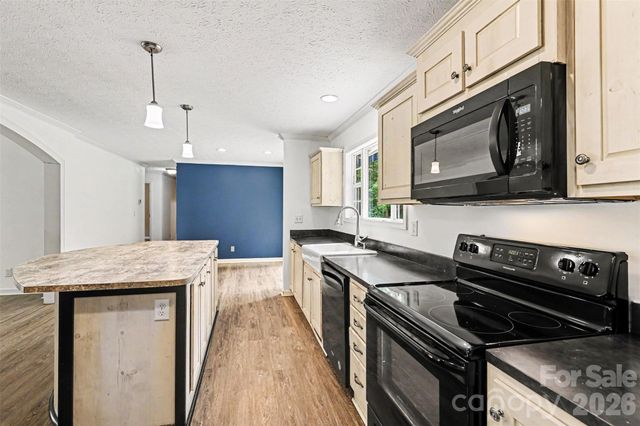 11913 Platon Avenue, Huntersville, NC 28078