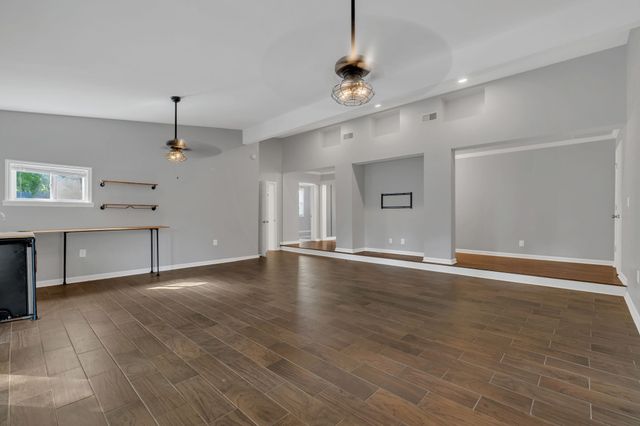 908 Solley Dr, Nashville, TN 37216