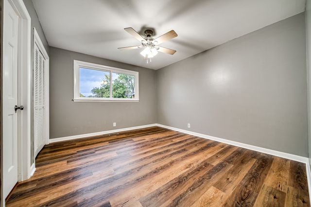 202 Raindrop Ln, Hendersonville, TN 37075